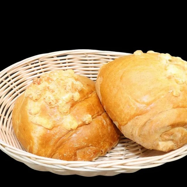 Pan Leche.
